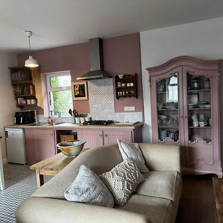 Shabby Chic In Kinvara *