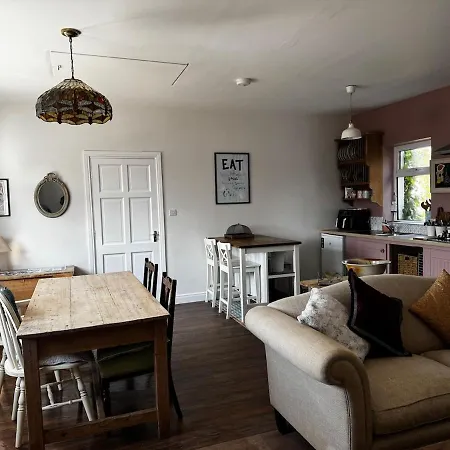 Shabby Chic In Kinvara Feevaghmore